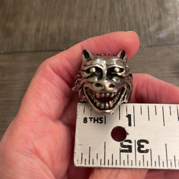 Men’s Wolf Ring Silver-tone Approx Size 10 - Picture 12 of 16